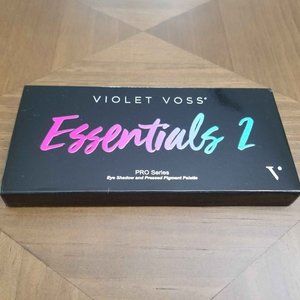 Essential Eyeshadow Palette